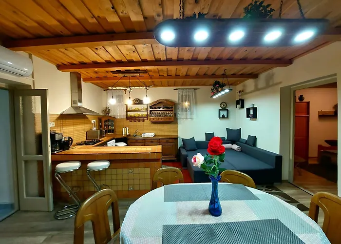 Apartament Kata Vendeghaz