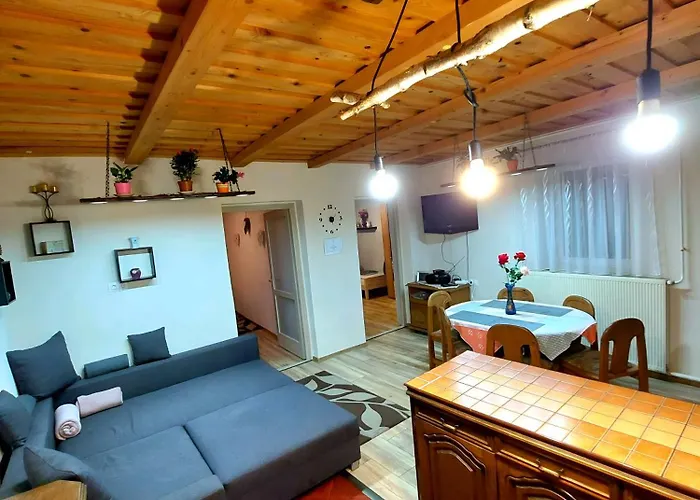 Kata Vendeghaz * Sátoraljaújhely